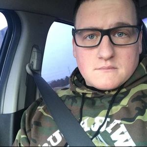 Meet your Posher, Jarrett